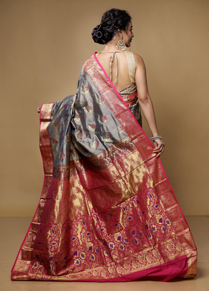 Grey Kanjivaram Silk Saree With Blouse Piece