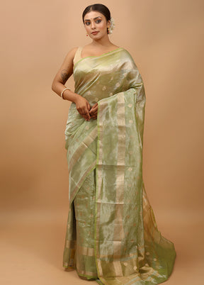 Green Crushed Tissue Silk Saree With Blouse Piece