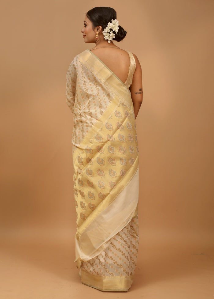 Cream Cotton Saree With Blouse Piece