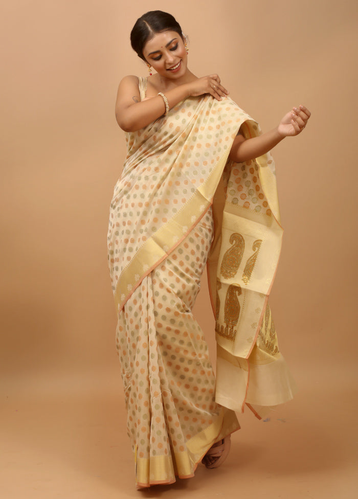 Cream Cotton Saree With Blouse Piece