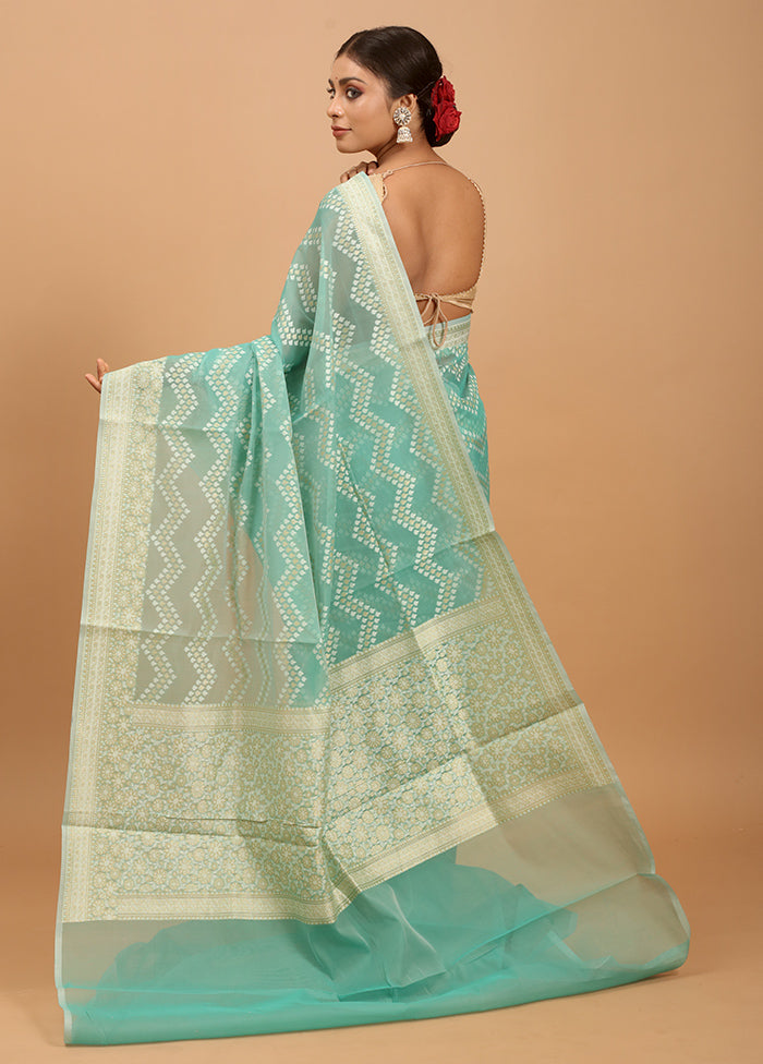 Green Kora Silk Saree With Blouse Piece