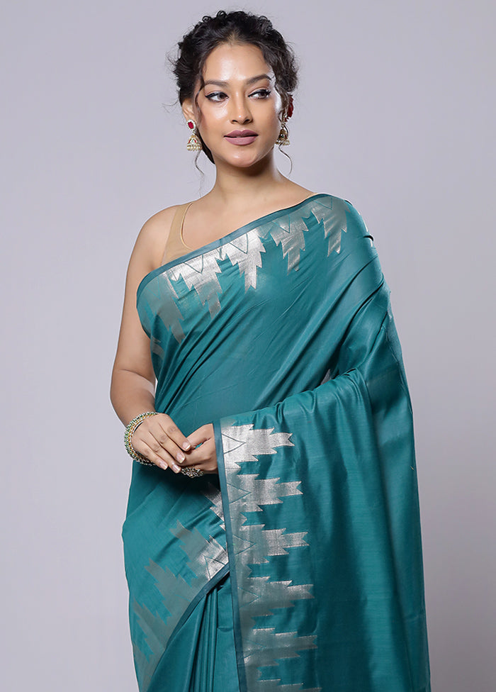 Green Cotton Saree With Blouse Piece