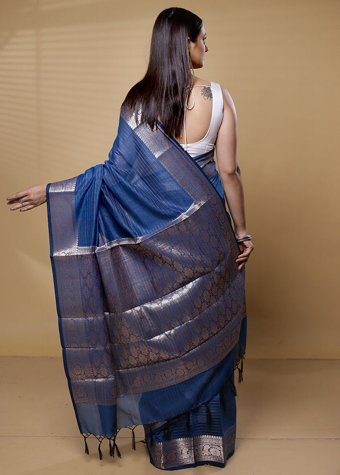 Blue Cotton Saree With Blouse Piece