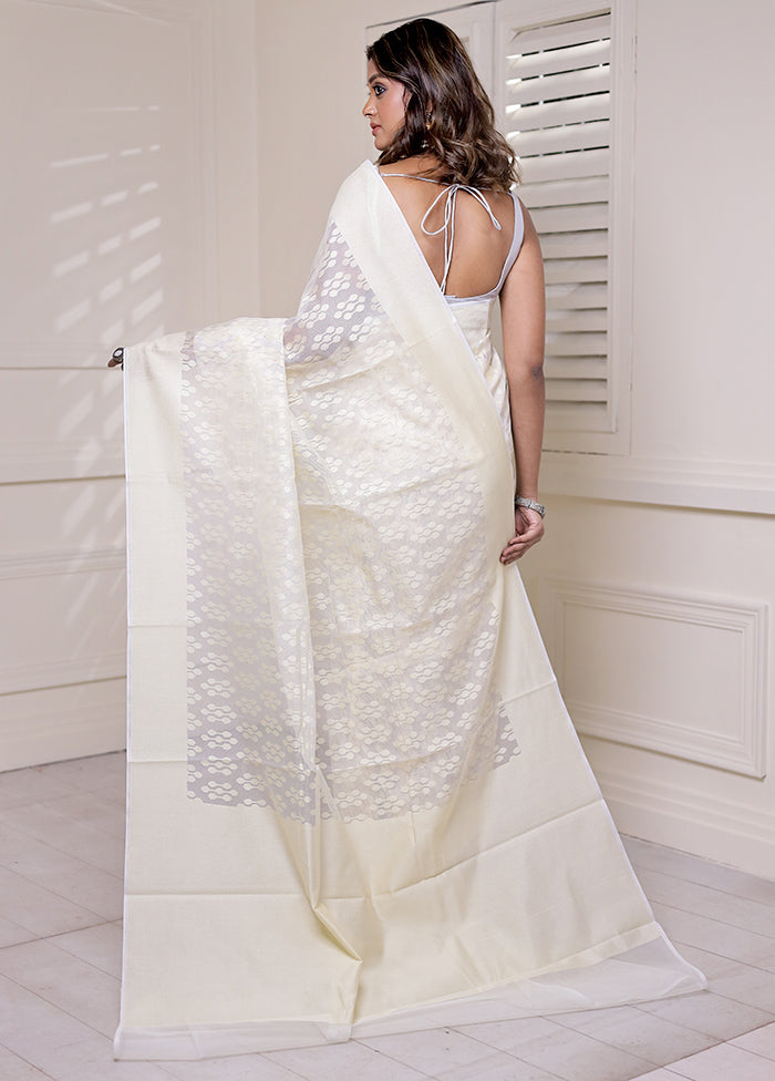 Cream Net Saree With Blouse Piece