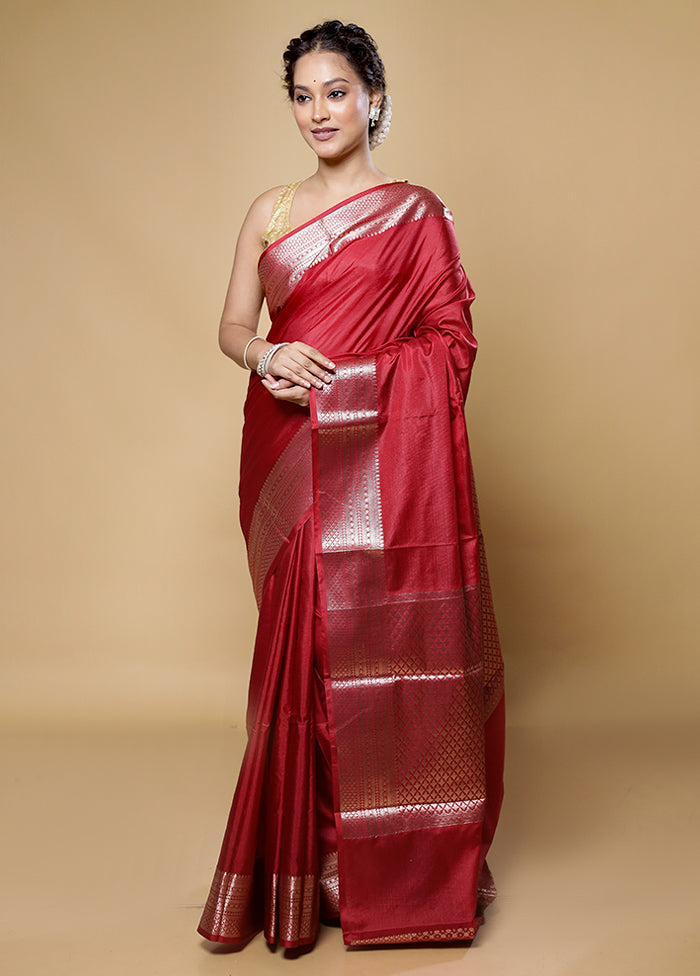 Maroon Dupion Silk Saree With Blouse Piece