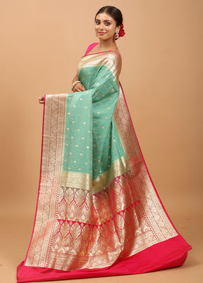 Green Tanchoi Silk Saree With Blouse Piece