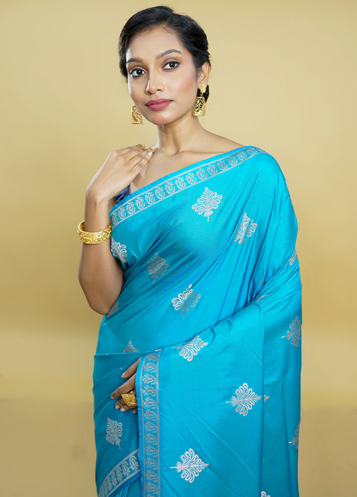 Blue Dupion Silk Saree With Blouse Piece