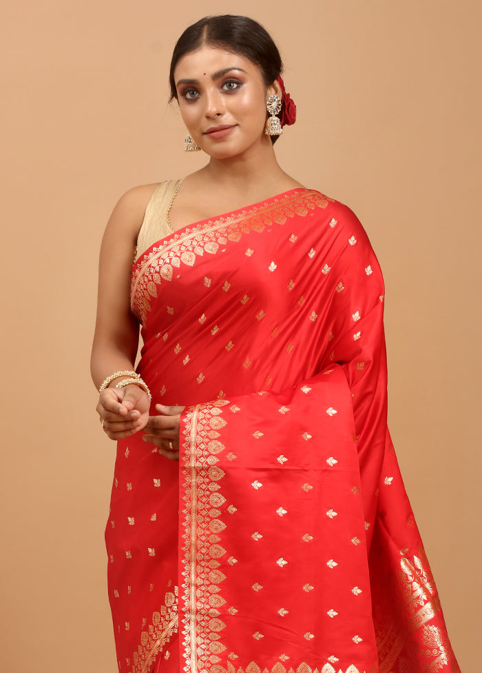 Red Banarasi Silk Saree With Blouse Piece