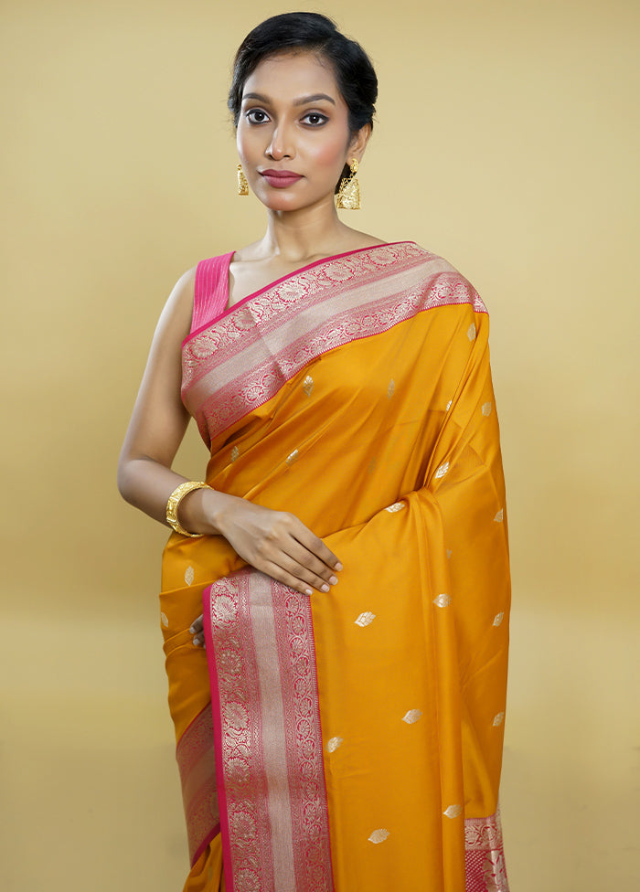 Yellow Kanjivaram Silk Saree With Blouse Piece