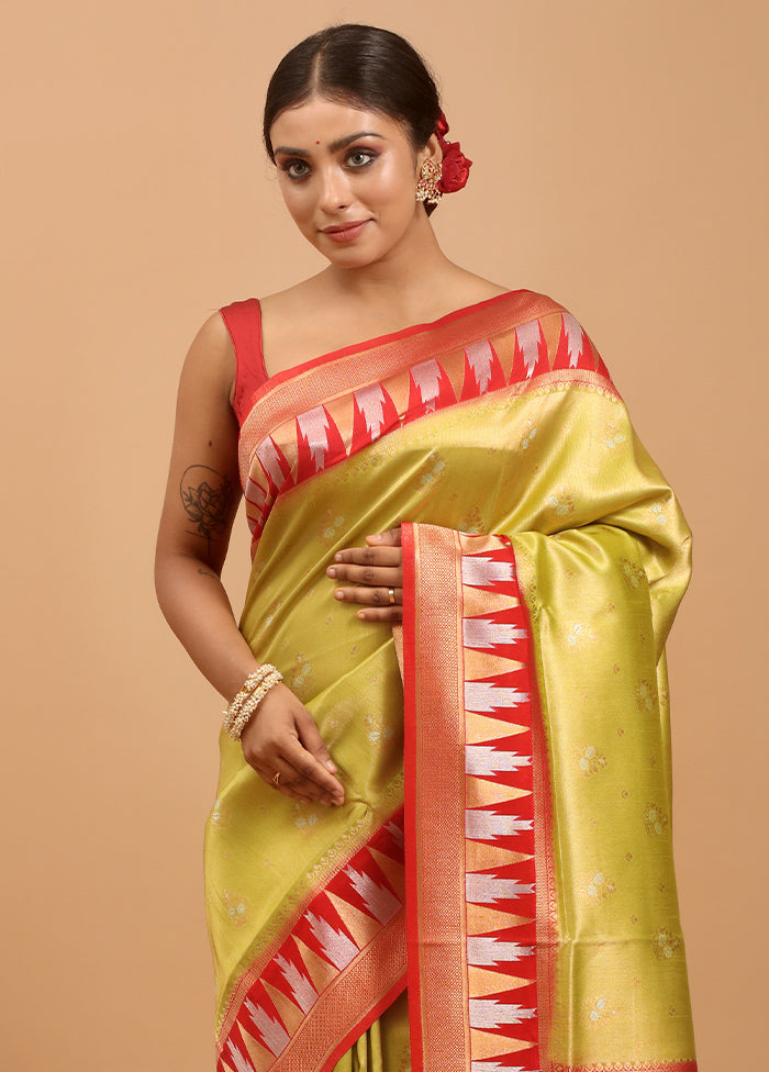 Green Dupion Silk Saree With Blouse Piece