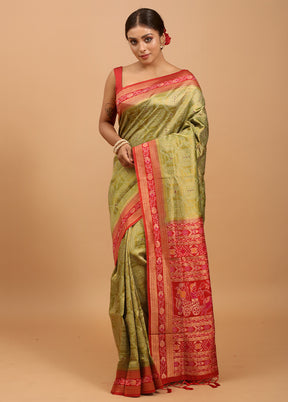 Green Dupion Silk Saree With Blouse Piece