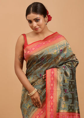 Red Dupion Silk Saree With Blouse Piece