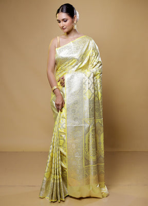 Green Tanchoi Silk Saree With Blouse Piece