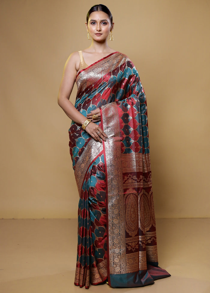 Multicolor Tanchoi Silk Saree With Blouse Piece