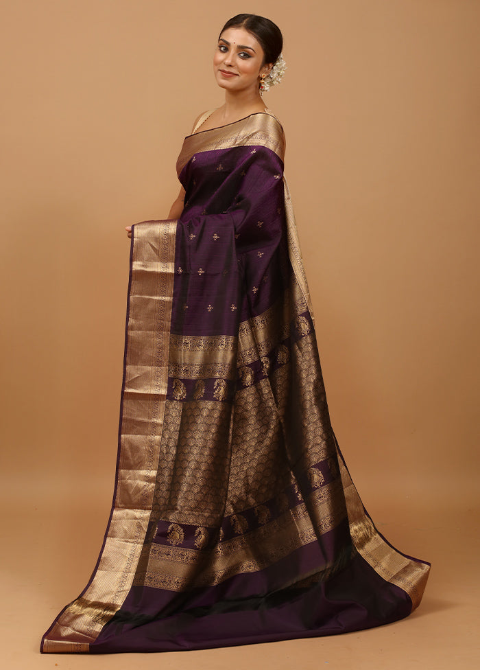 Maroon Handloom Kanjivaram Pure Silk Saree With Blouse Piece