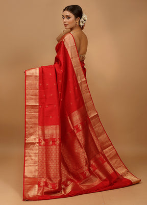 Red Handloom Kanjivaram Pure Silk Saree With Blouse Piece