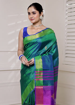 Green Kalakshetra Kanjivaram Silk Saree With Blouse Piece