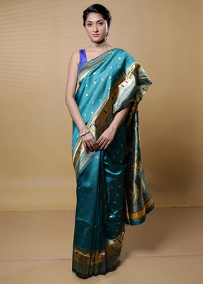 Green Dupion Silk Saree With Blouse Piece