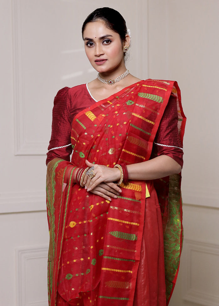 Red Tant Jamdani Saree Without Blouse Piece