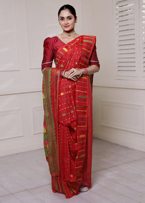 Red Tant Jamdani Saree Without Blouse Piece