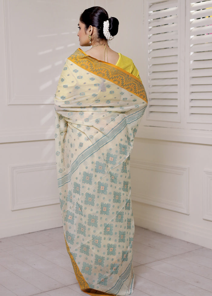 Blue Cotton Saree With Blouse Piece