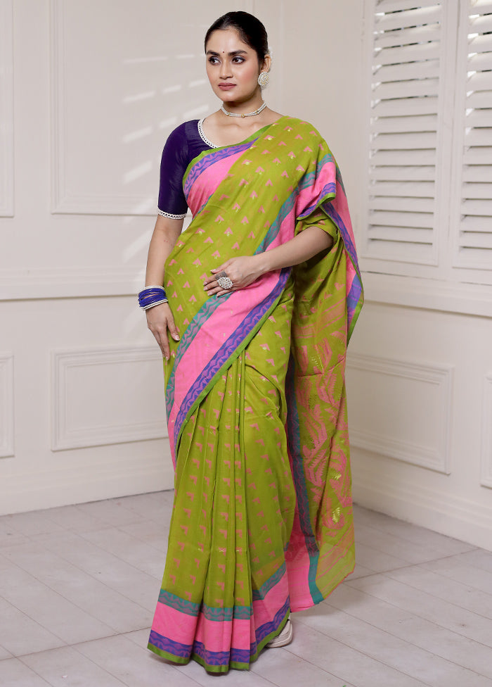 Green Cotton Saree With Blouse Piece