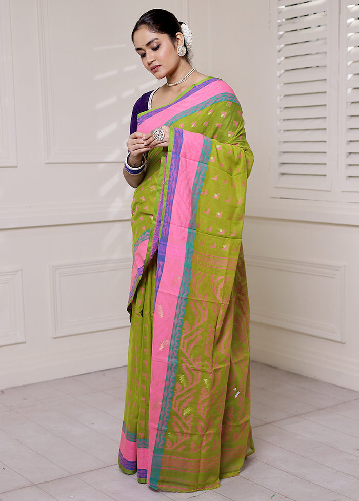 Green Cotton Saree With Blouse Piece