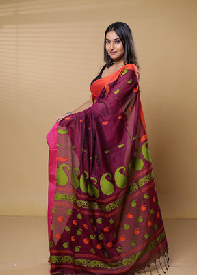 Magenta Khadi Cotton Saree With Blouse Piece