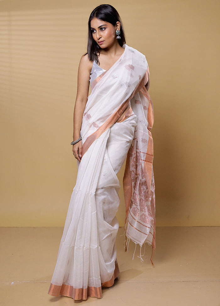 White Cotton Saree With Blouse Piece