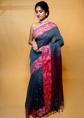 Grey Khadi Cotton Saree With Blouse Piece