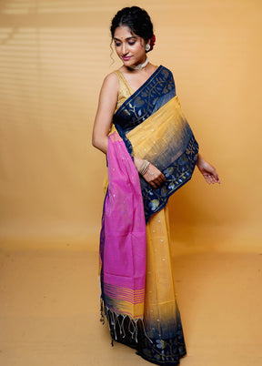 Blue Cotton Saree With Blouse Piece