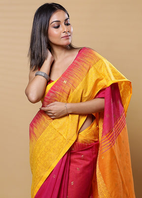 Pink Khadi Cotton Saree With Blouse Piece