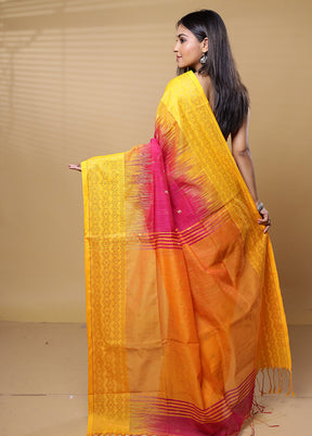 Pink Khadi Cotton Saree With Blouse Piece