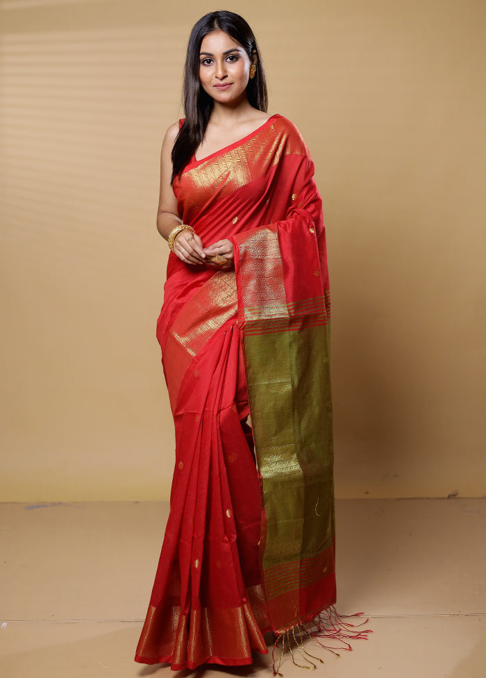 Red Khadi Cotton Saree With Blouse Piece