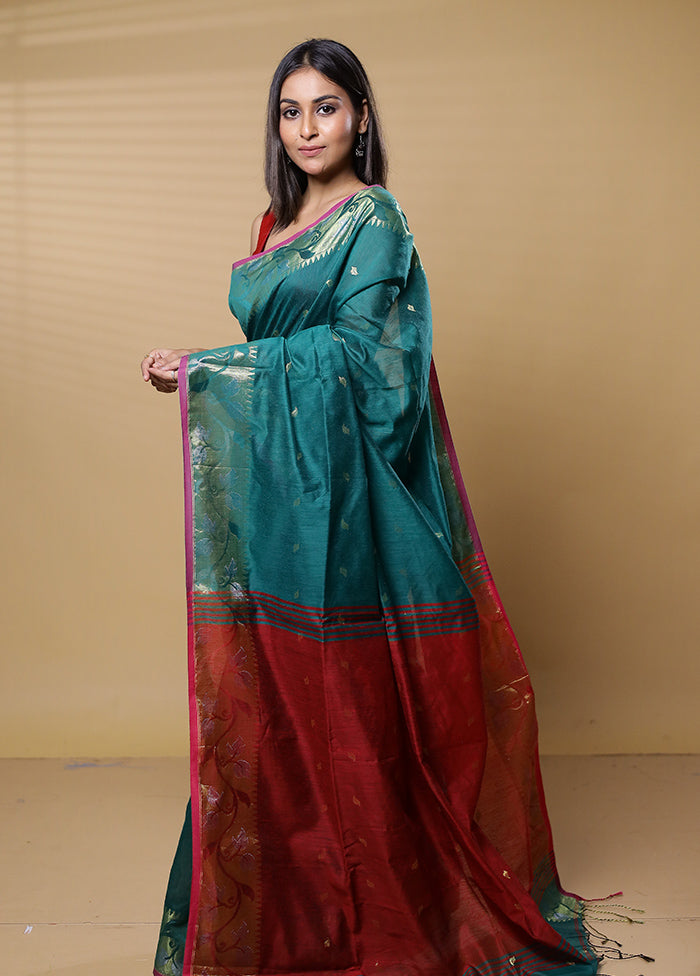 Green Khadi Cotton Saree With Blouse Piece