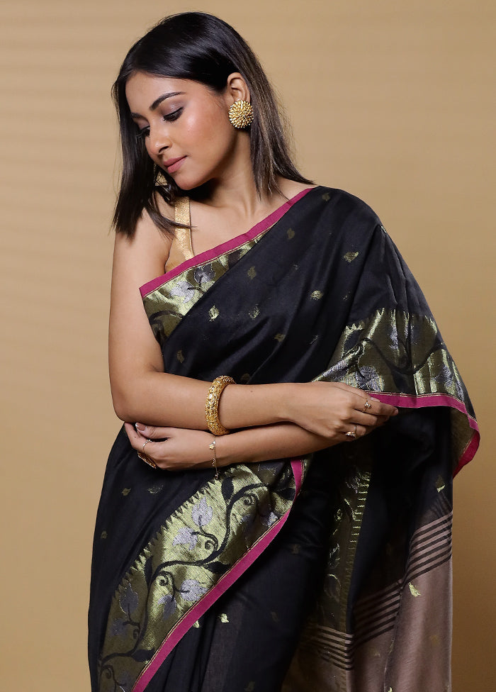 Cream Khadi Cotton Saree With Blouse Piece