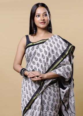 White Chanderi Cotton Saree With Blouse Piece