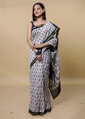 White Chanderi Cotton Saree With Blouse Piece