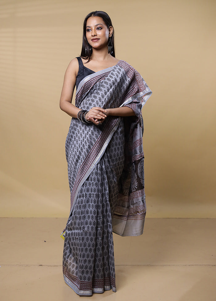 Grey Chanderi Cotton Saree With Blouse Piece