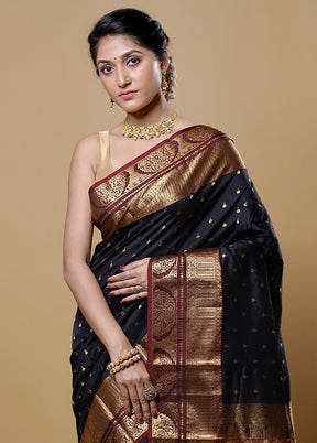 Black Handloom Kanjivaram Pure Silk Saree With Blouse Piece