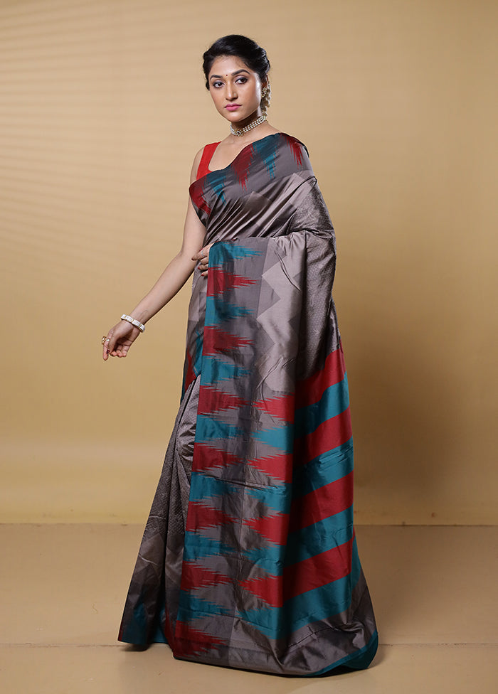 Grey Kanjivaram Silk Saree With Blouse Piece