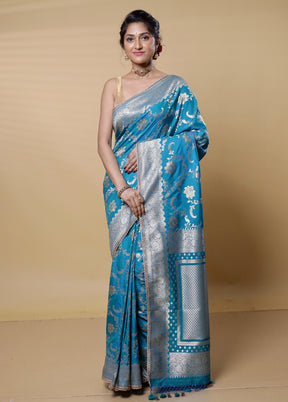 Blue Dupion Silk Saree With Blouse Piece