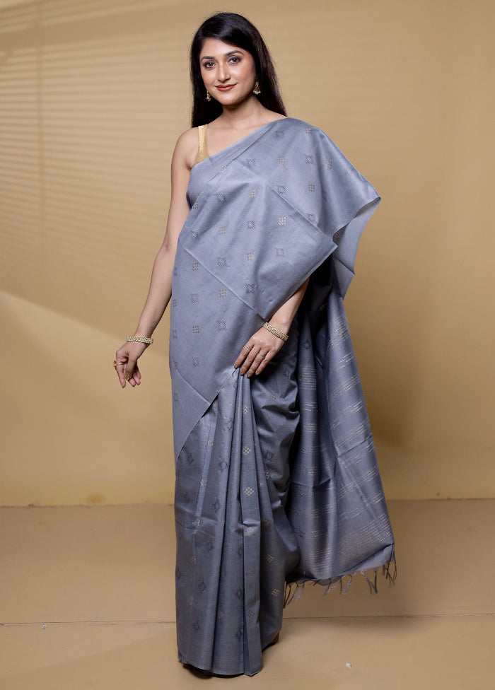 Grey Tussar Silk Saree With Blouse Piece