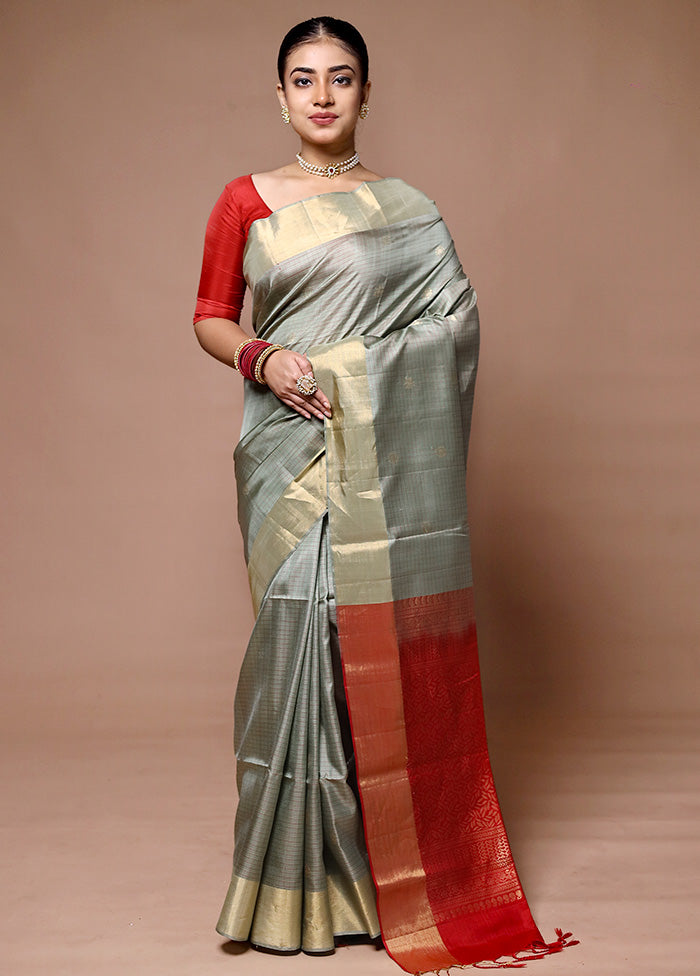 Green Handloom Kanchipuram Pure Silk Saree With Blouse Piece