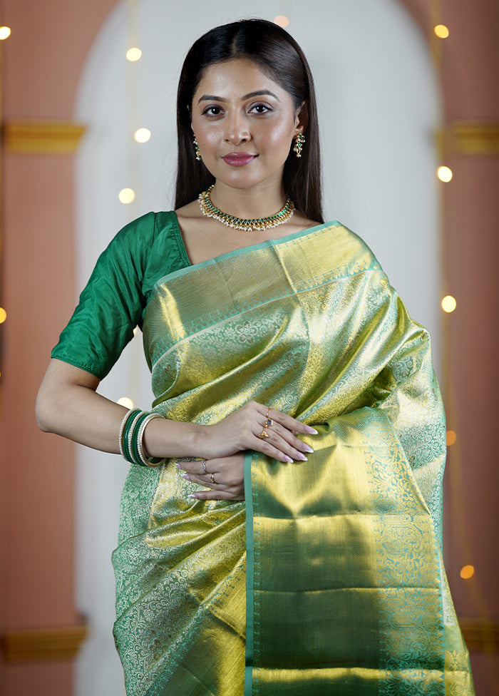 Green Handloom Kanchipuram Pure Silk Saree With Blouse Piece