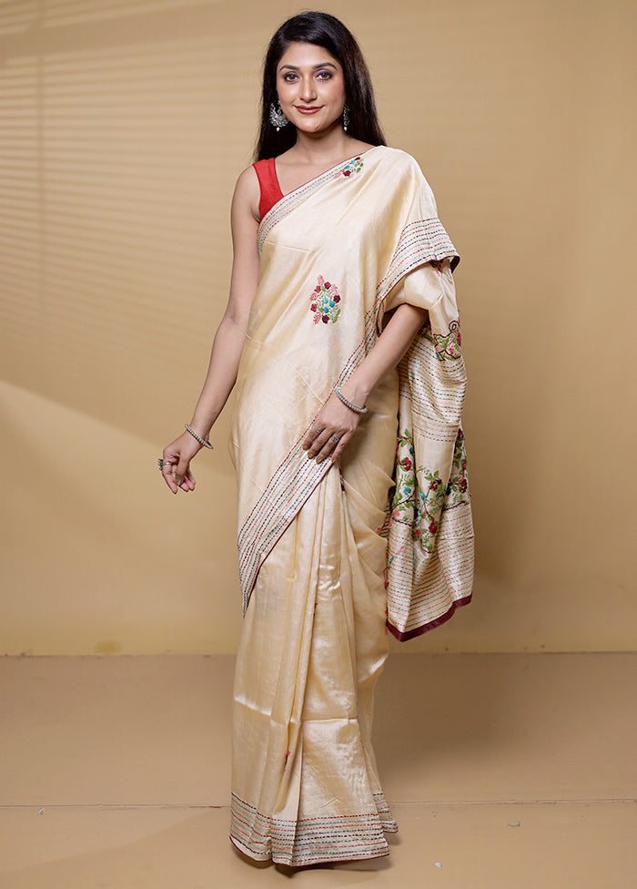 Cream Handloom Tussar Pure Silk Saree With Blouse Piece