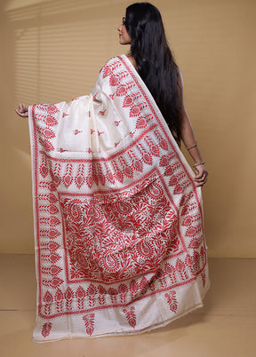 Cream Handloom Kantha Stitch Pure Silk Saree With Blouse Piece