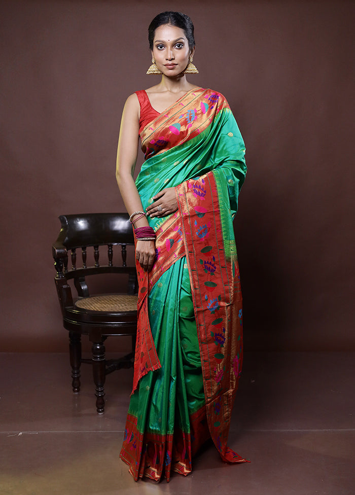 Green Handloom Kanchipuram Pure Silk Saree With Blouse Piece