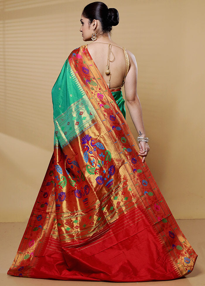 Green Handloom Kanchipuram Pure Silk Saree With Blouse Piece