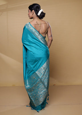 Green Dupion Silk Saree With Blouse Piece